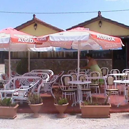 Ionian ארגוסטולי